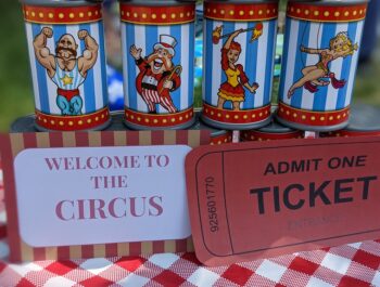 Circus In Your Backyard? – An Easy DIY Vintage Circus Party Guide