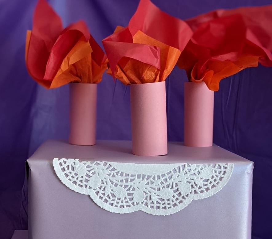 A Quick, Easy, & Inexpensive Upcycled X-Large, 3D Birthday Cake!