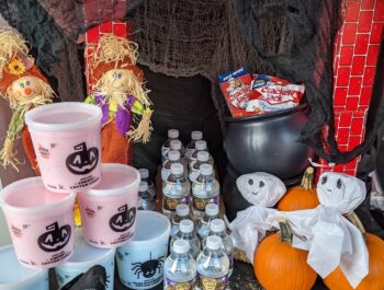 An Amazing Kid-Friendly Halloween Carnival Party – Easy & Inexpensive Ideas!