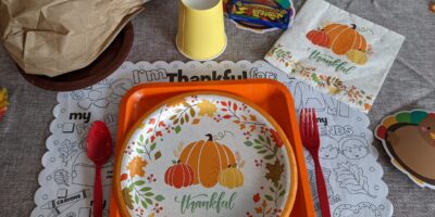 Fun, Easy, & Inexpensive Kid Friendly Thanksgiving Tabletop Ideas!