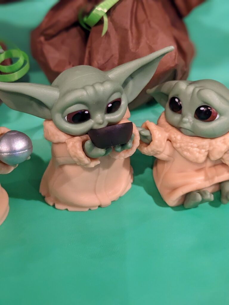The Ultimate Star Wars Mandalorian Baby Yoda Party – Easy & Inexpensive ...